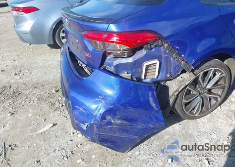 2020 Toyota Corolla Xse z USA, uszkodzony, nr VIN JTDT4RCE8LJ040404